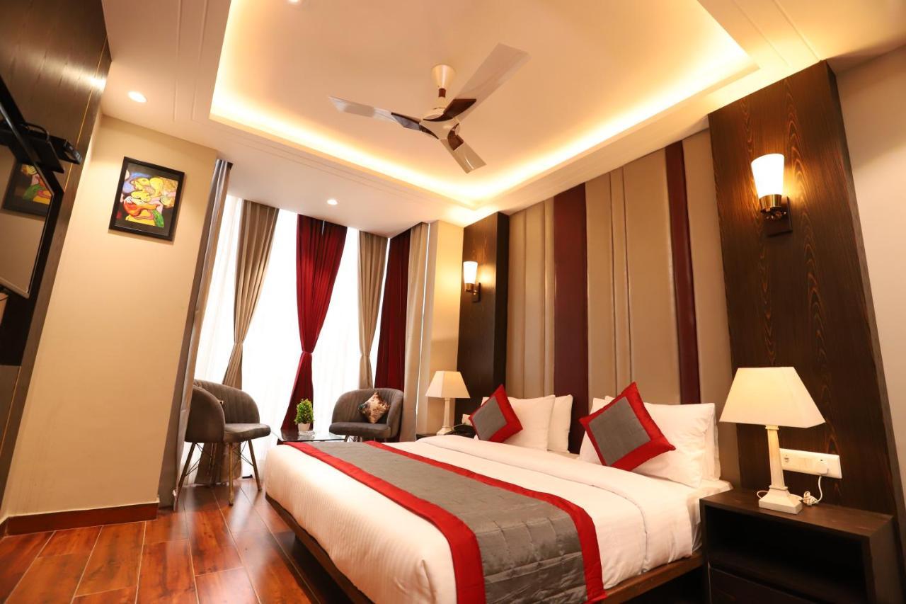 Hotel The Magic Tree - Paharganj Ню Делхи Екстериор снимка