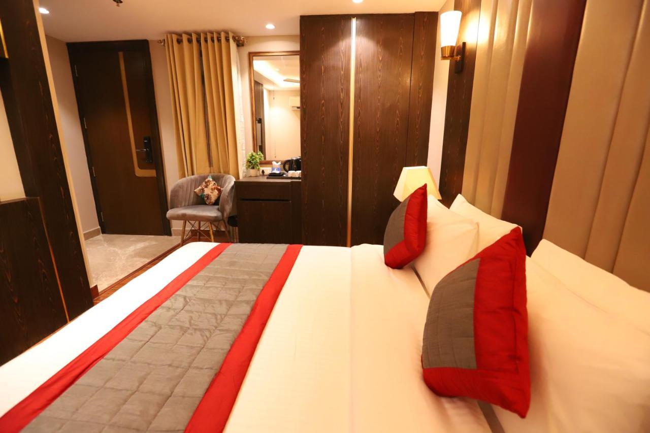 Hotel The Magic Tree - Paharganj Ню Делхи Екстериор снимка