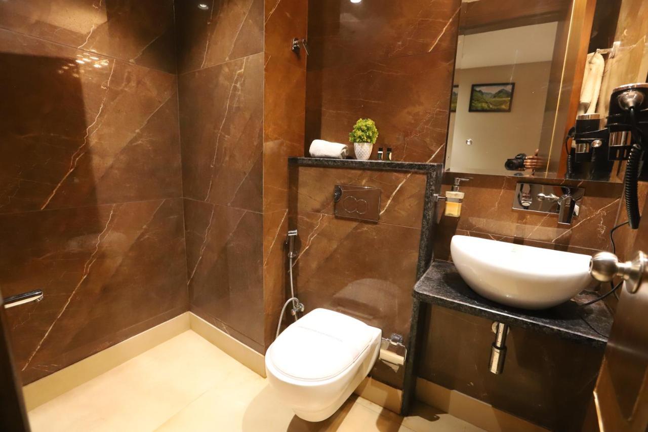 Hotel The Magic Tree - Paharganj Ню Делхи Екстериор снимка