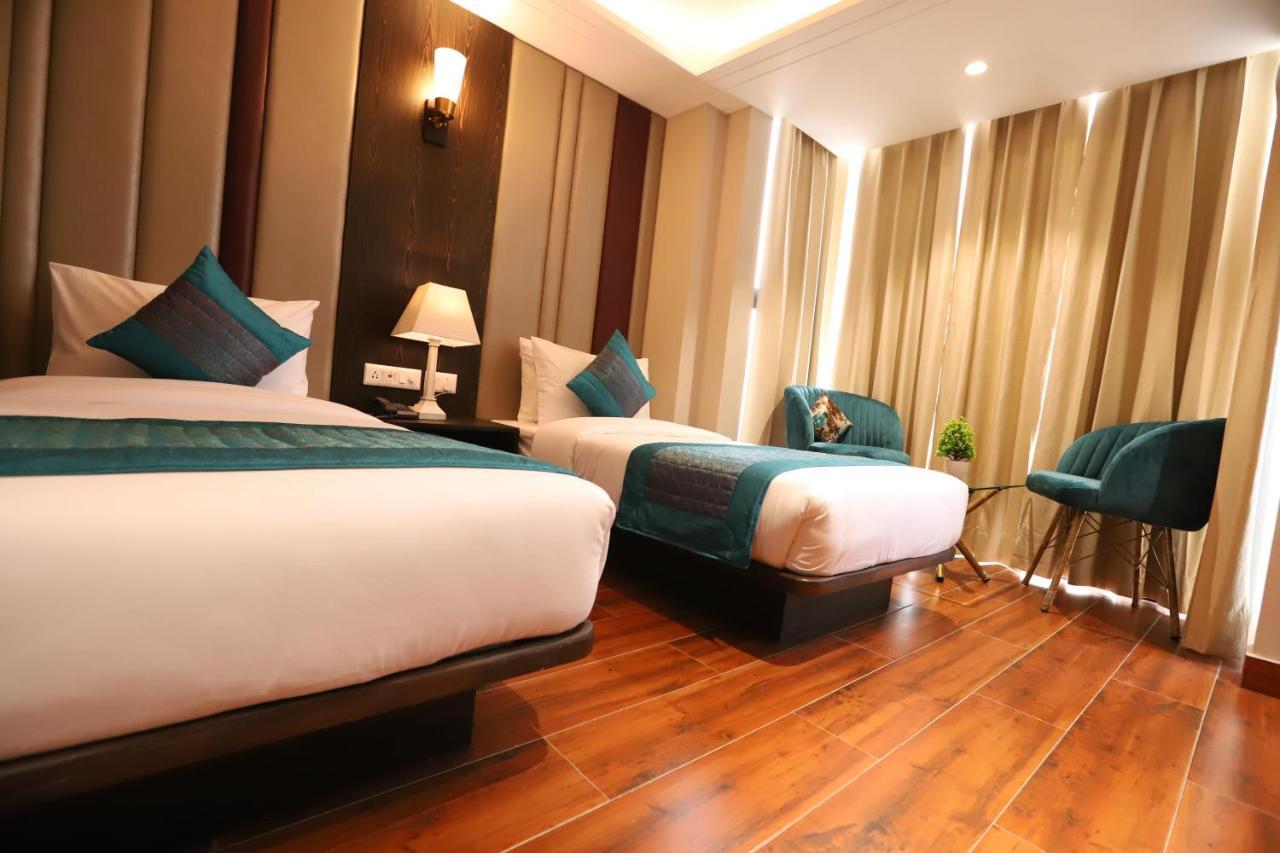 Hotel The Magic Tree - Paharganj Ню Делхи Екстериор снимка