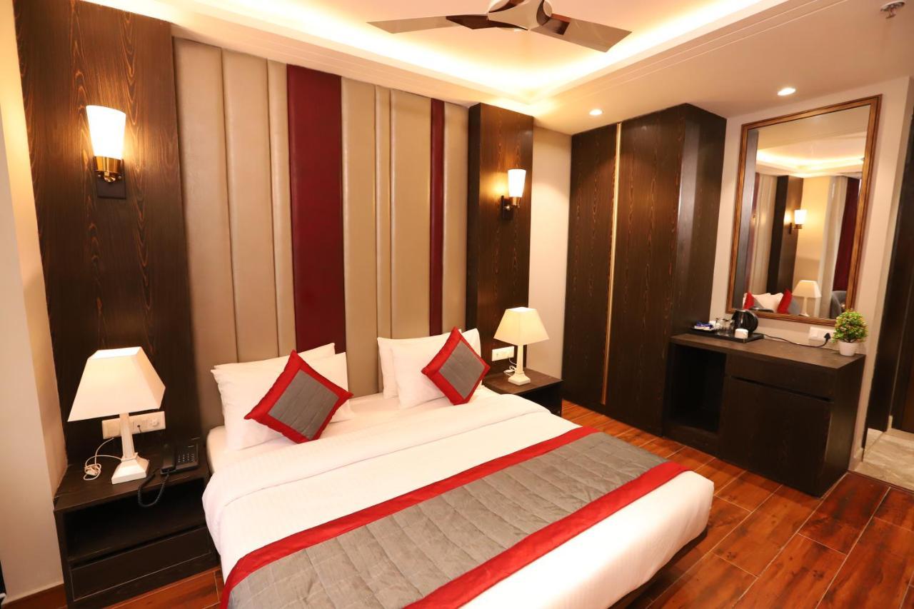 Hotel The Magic Tree - Paharganj Ню Делхи Екстериор снимка