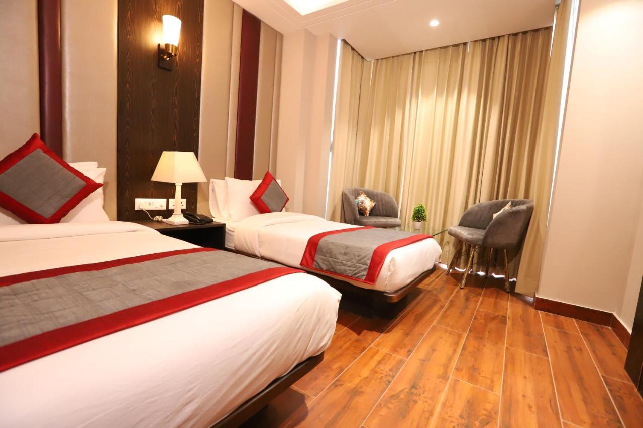 Hotel The Magic Tree - Paharganj Ню Делхи Екстериор снимка