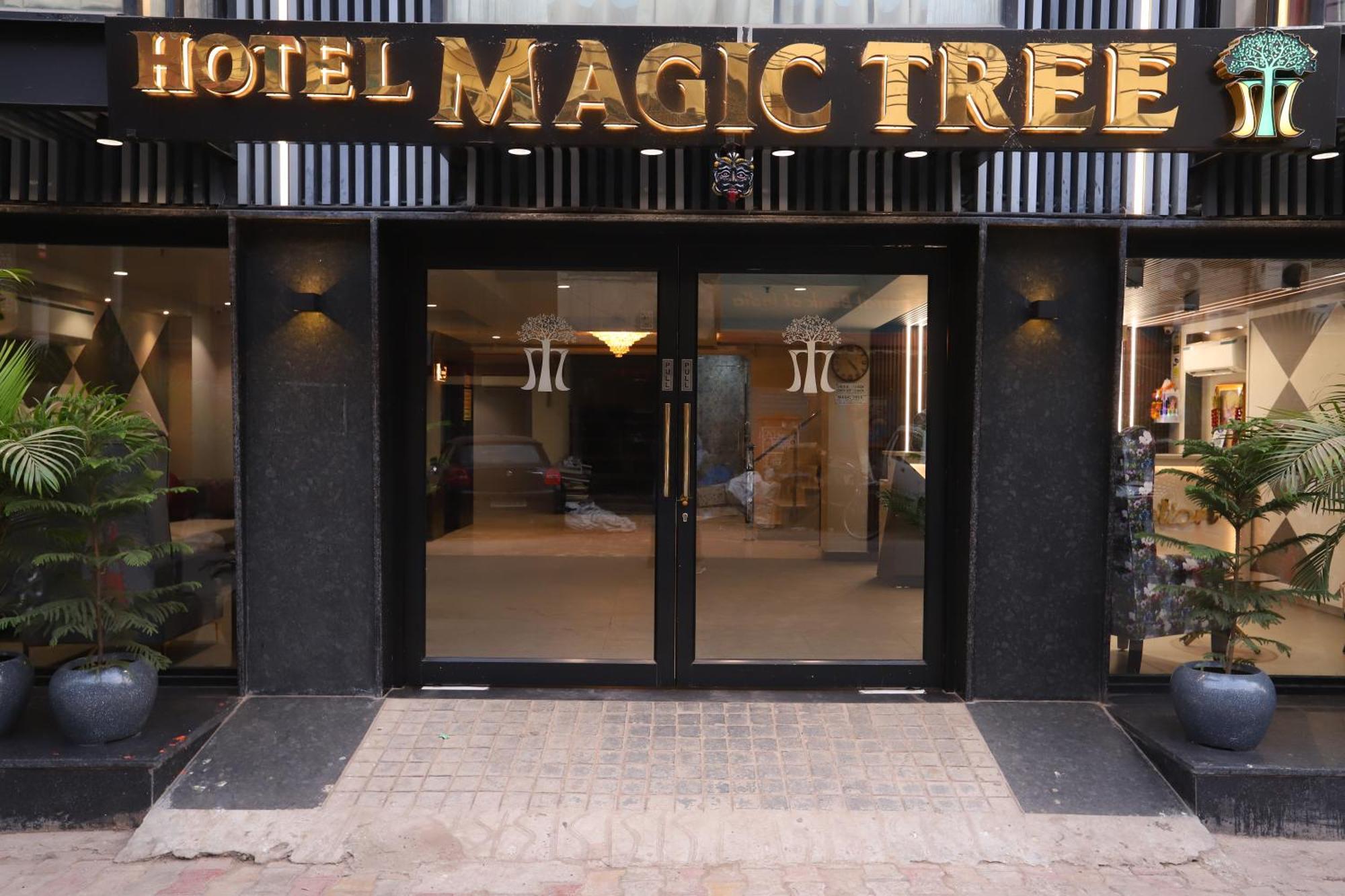 Hotel The Magic Tree - Paharganj Ню Делхи Екстериор снимка